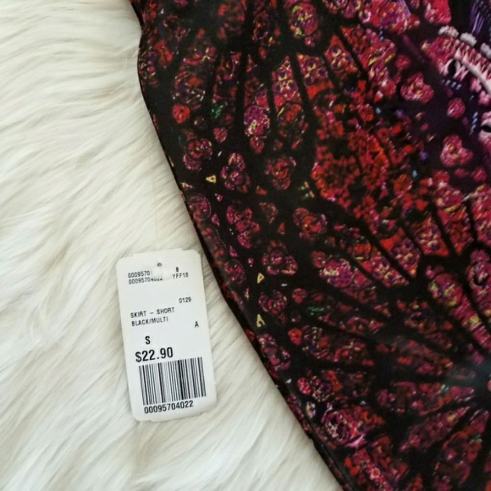 NWT Forever 21 Mandala Bodycon Skirt - Picture 6 of 7